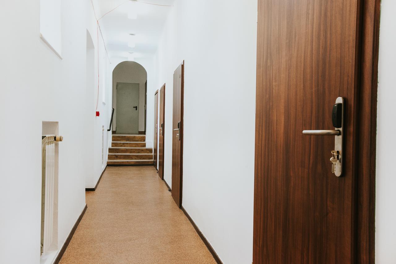 Erasmus Dorm Hotel Warschau Buitenkant foto